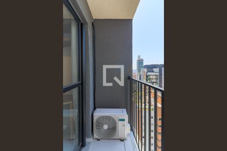 Varanda  de apartamento para alugar com 1 quarto, 27m² em Campo Belo, São Paulo