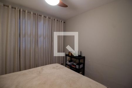 Suíte 1 de casa para alugar com 4 quartos, 371m² em Jardim Peri Peri, São Paulo