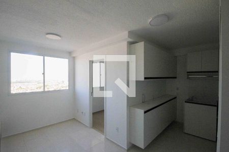 Sala e cozinha de apartamento para alugar com 2 quartos, 35m² em Jardim Planalto, São Paulo