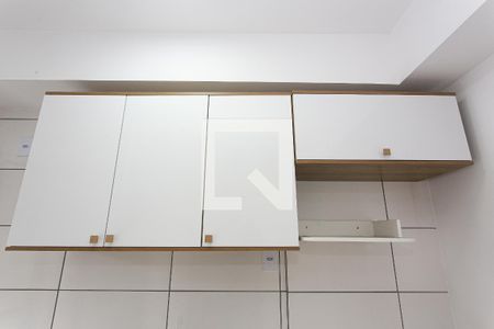 Sala/Cozinha de apartamento para alugar com 2 quartos, 40m² em Vila Carrão, São Paulo