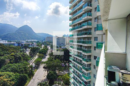 Varanda Vista de apartamento para alugar com 1 quarto, 68m² em Camorim, Rio de Janeiro