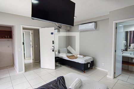 Studio de apartamento para alugar com 1 quarto, 68m² em Camorim, Rio de Janeiro