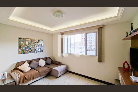 Sala de apartamento à venda com 3 quartos, 80m² em Sagrada Família, Belo Horizonte