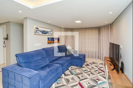 Sala  de casa à venda com 3 quartos, 330m² em São Sebastião, Porto Alegre