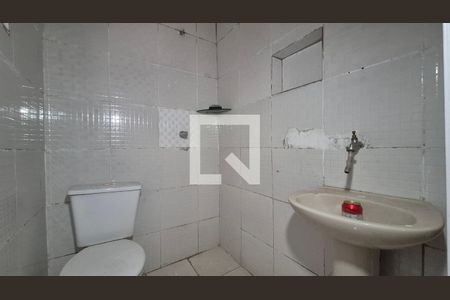 Banheiro de apartamento para alugar com 1 quarto, 55m² em Jardim Stella, Santo André