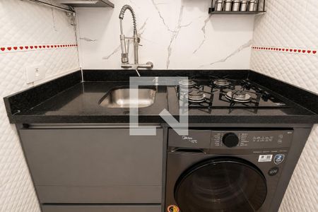 Cozinha de apartamento para alugar com 1 quarto, 32m² em Bela Vista, São Paulo