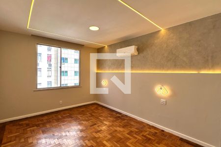 Quarto 01 de apartamento à venda com 4 quartos, 152m² em Copacabana, Rio de Janeiro