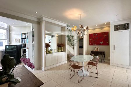 Sala de apartamento à venda com 3 quartos, 167m² em Copacabana, Rio de Janeiro