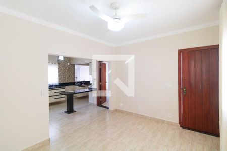 Sala de casa à venda com 4 quartos, 148m² em Vila Nova, Campinas