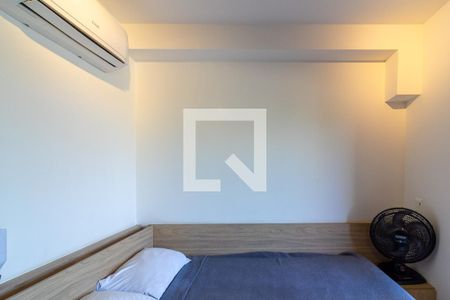 Studio de kitnet/studio à venda com 1 quarto, 30m² em Jardim das Acacias, São Paulo