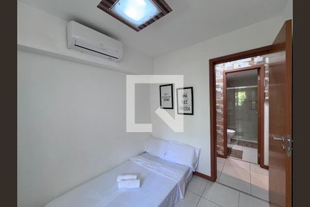 Quarto de apartamento à venda com 2 quartos, 100m² em Recreio dos Bandeirantes, Rio de Janeiro