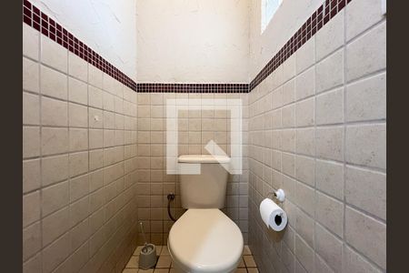 Lavabo de casa de condomínio para alugar com 4 quartos, 220m² em Vila Pagano, Valinhos