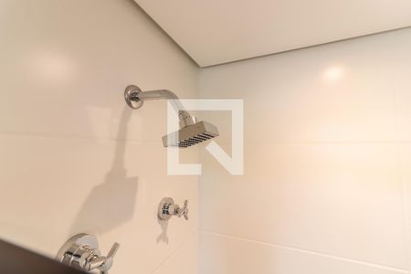 Banheiro de kitnet/studio para alugar com 1 quarto, 20m² em Butantã, São Paulo