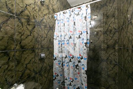 Banheiro Social 3 de casa à venda com 4 quartos, 124m² em Jardim Beatriz (zona Leste), São Paulo