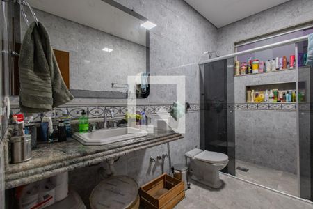 Banheiro de casa à venda com 5 quartos, 489m² em Ana Lúcia, Belo Horizonte