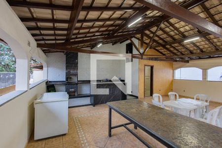 Terraço de casa à venda com 5 quartos, 489m² em Ana Lúcia, Belo Horizonte