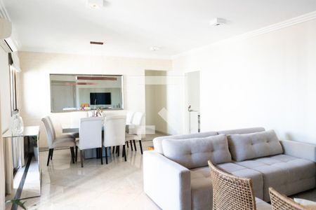 Sala de apartamento para alugar com 4 quartos, 172m² em Vila Regente Feijó, São Paulo