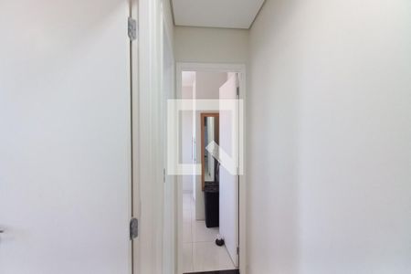 Corredor de apartamento à venda com 3 quartos, 59m² em Jardim do Lago Continuacao, Campinas