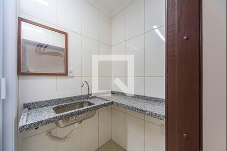 Cozinha de kitnet/studio para alugar com 1 quarto, 12m² em Jardim, Santo André