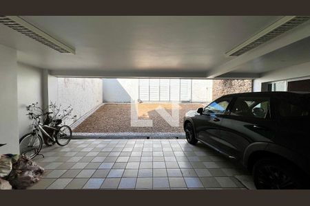 Garagem de casa à venda com 5 quartos, 690m² em Jardim Paulista, São Paulo