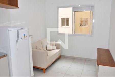 Sala/Cozinha de apartamento para alugar com 2 quartos, 34m² em Vila Anastácio, São Paulo