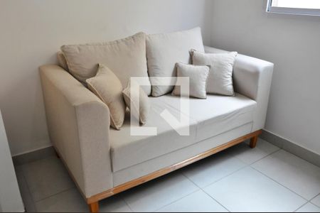 Sala/Cozinha de apartamento para alugar com 2 quartos, 34m² em Vila Anastácio, São Paulo