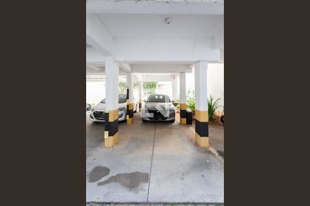 Garagem de apartamento para alugar com 3 quartos, 136m² em Maria Helena, Belo Horizonte