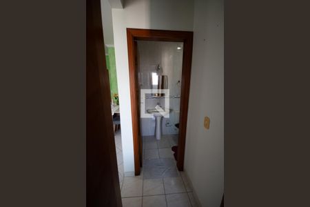 Banheiro de apartamento para alugar com 1 quarto, 60m² em Vila Assuncao, Praia Grande