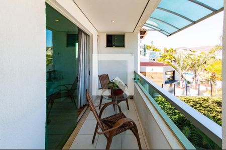 Varanda de casa à venda com 5 quartos, 600m² em Estoril, Belo Horizonte