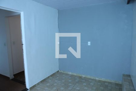 Edicula de casa à venda com 3 quartos, 200m² em Conjunto Agua Branca, Contagem