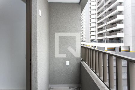 Varanda de kitnet/studio à venda com 1 quarto, 24m² em Tatuapé, São Paulo