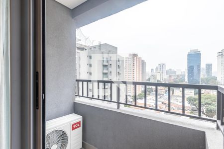 Varanda de kitnet/studio à venda com 1 quarto, 25m² em Vila Olímpia, São Paulo