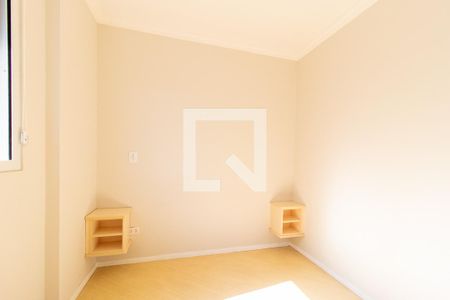 Quarto 1 de apartamento para alugar com 2 quartos, 58m² em Champagnat, Curitiba