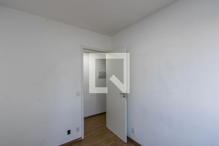 Quarto 1 de apartamento para alugar com 2 quartos, 42m² em Vila Penteado, São Paulo