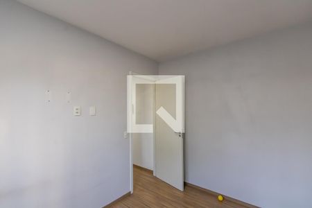 Quarto 2 de apartamento para alugar com 2 quartos, 42m² em Vila Penteado, São Paulo