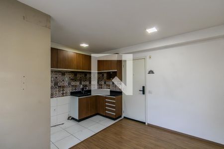 Sala de apartamento para alugar com 2 quartos, 42m² em Vila Penteado, São Paulo