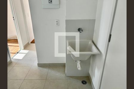 Sala/Cozinha de apartamento para alugar com 2 quartos, 34m² em Parque Novo Mundo, Guarulhos
