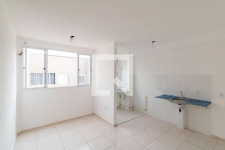 Sala de apartamento para alugar com 2 quartos, 42m² em Campo Grande, Rio de Janeiro