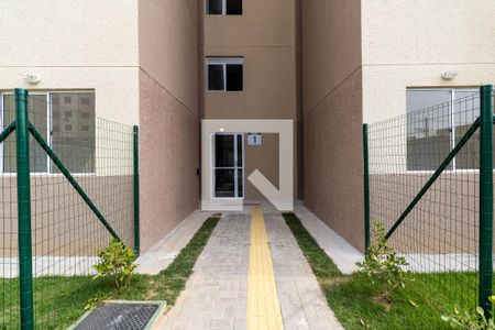 Fachada do bloco de apartamento para alugar com 2 quartos, 42m² em Campo Grande, Rio de Janeiro
