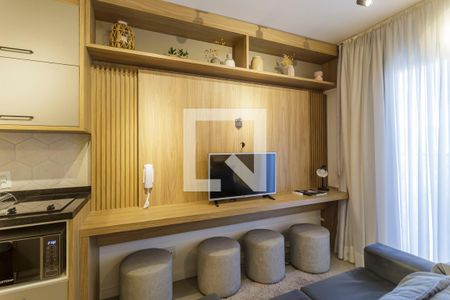 Sala/Quarto de kitnet/studio à venda com 1 quarto, 25m² em Indianópolis, São Paulo