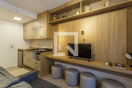 Sala/Quarto de kitnet/studio à venda com 1 quarto, 25m² em Indianópolis, São Paulo