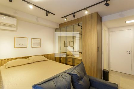 Sala/Quarto de kitnet/studio à venda com 1 quarto, 25m² em Indianópolis, São Paulo