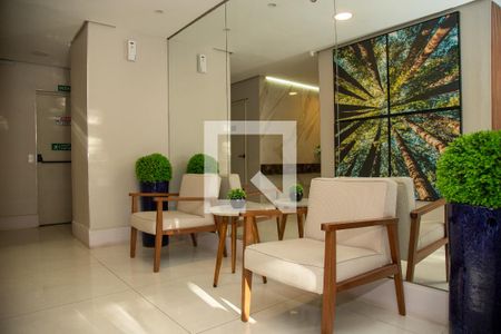 Hall de entrada de apartamento à venda com 3 quartos, 70m² em Santo Amaro, São Paulo