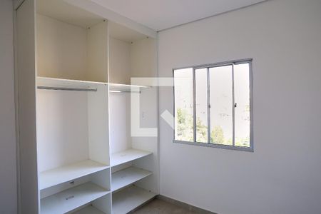 Quarto de apartamento para alugar com 2 quartos, 55m² em Jonas Veiga, Belo Horizonte