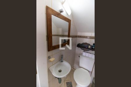 Lavabo de casa de condomínio à venda com 3 quartos, 160m² em Maria Paula, Niterói