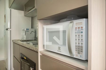 Cozinha de kitnet/studio à venda com 1 quarto, 24m² em Vila Clementino, São Paulo