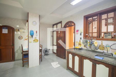 Cozinha de casa para alugar com 4 quartos, 511m² em Centro, São Gonçalo