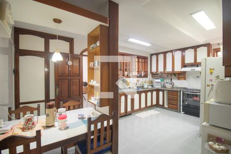 Cozinha de casa para alugar com 4 quartos, 511m² em Centro, São Gonçalo