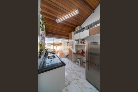 Cozinha de apartamento à venda com 2 quartos, 95m² em Vila Helena, Santo André
