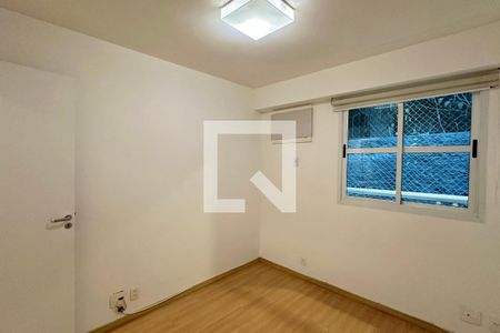 Quarto 01 de apartamento à venda com 3 quartos, 99m² em Copacabana, Rio de Janeiro
